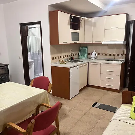 Apartment Stara Bacija *